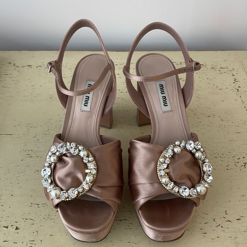 COPY - Miu Miu slingback sandals. Size 7.5 | 37.5 color -pink. Block heels plat…